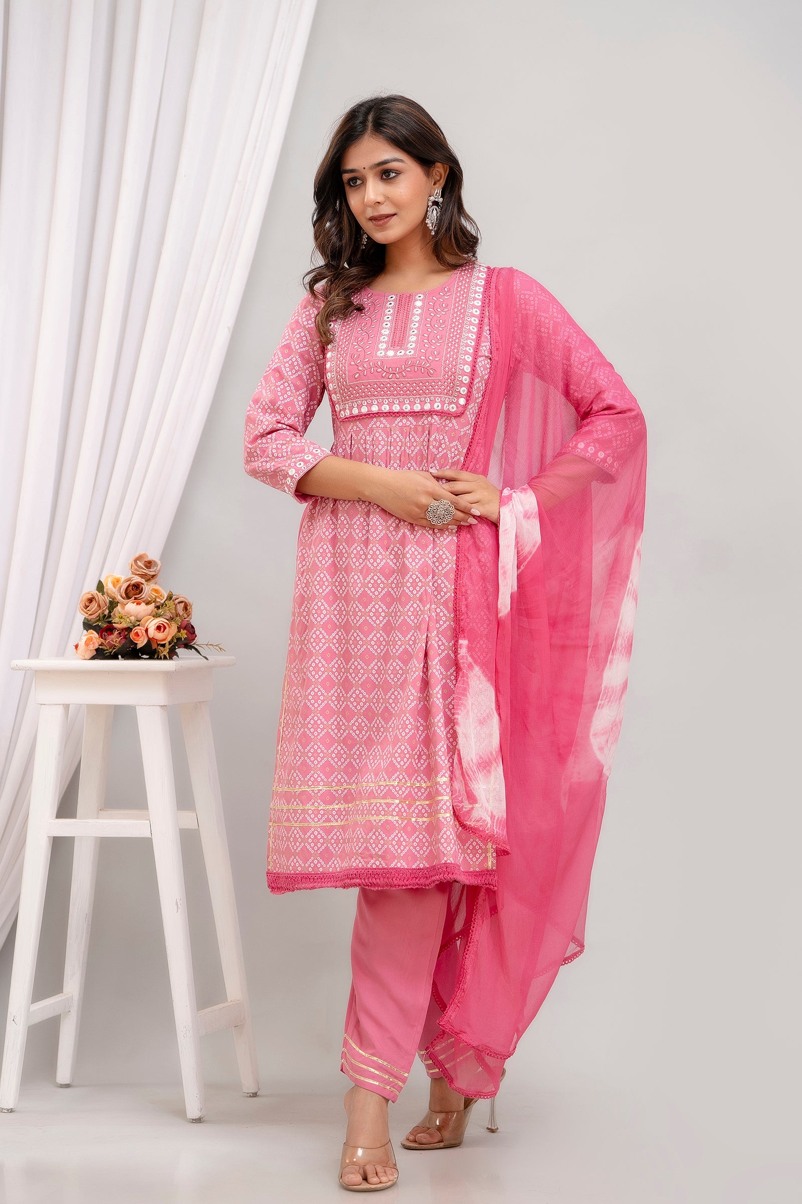 PEACH BANDAGE EMBROIDERY NECK WITH BORDER LACE WITH TIE DIE DUPATTA SET