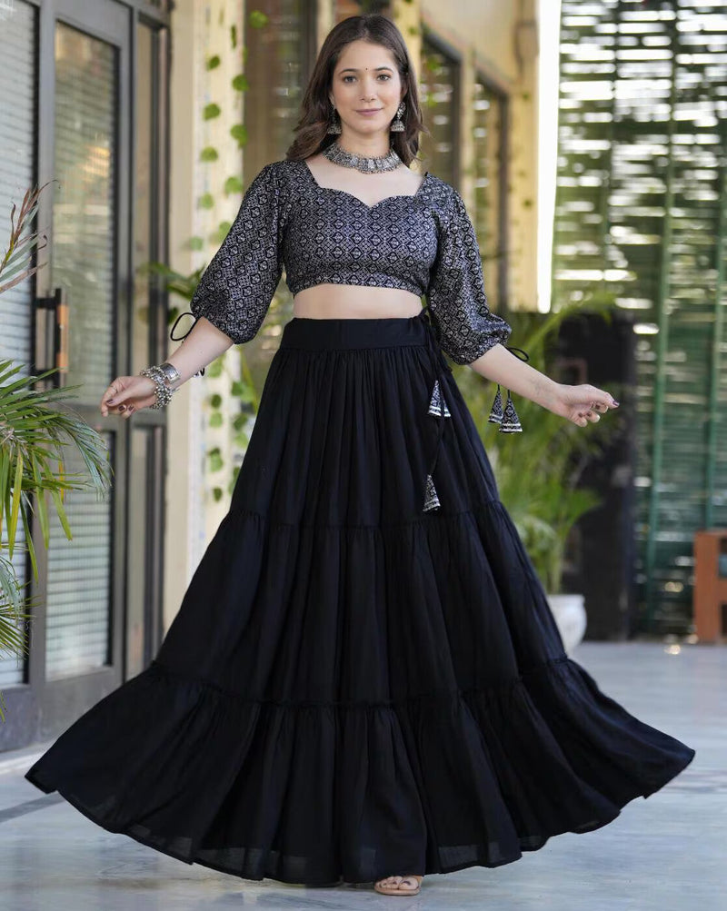 Women Flared Lehenga & Choli with Dupatta