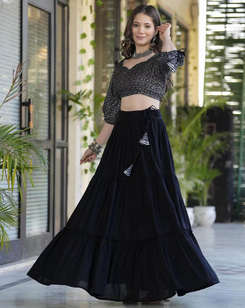 Women Flared Lehenga & Choli with Dupatta