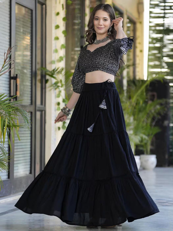 Women Flared Lehenga & Choli with Dupatta