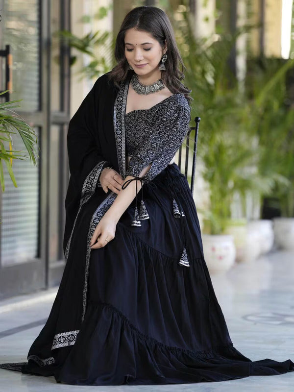 Women Flared Lehenga & Choli with Dupatta