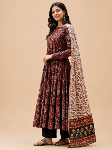 Women Printed Anarkali Kurta, Pant & Dupatta Set (Red)