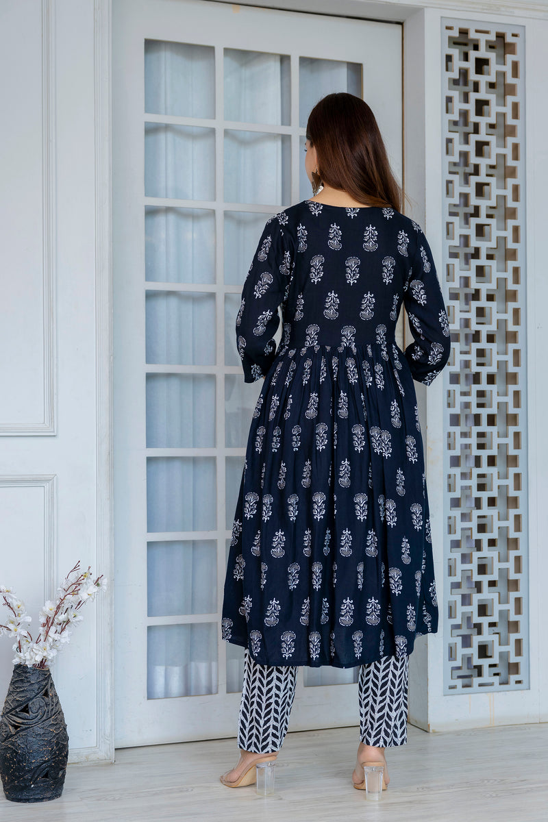 Women Block printed Angarakha Kurta and pant Set with Dupatta