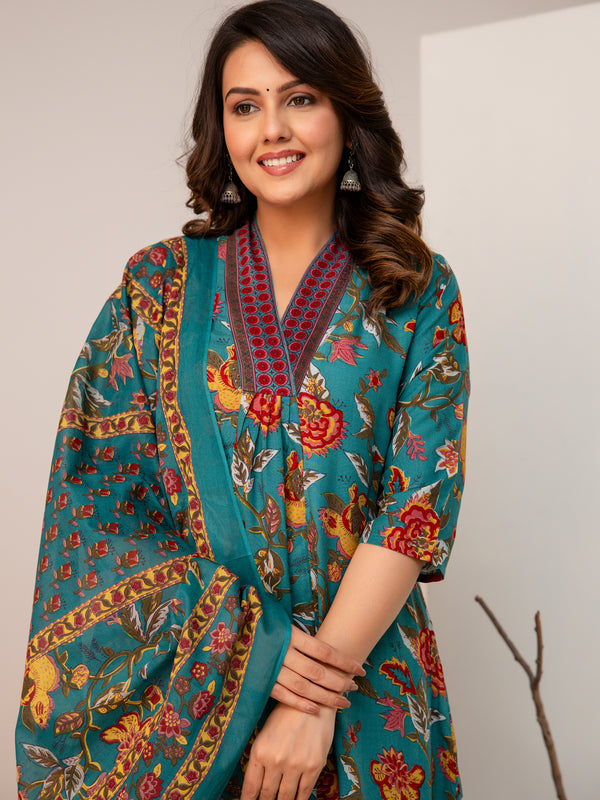 Women Floral Print Straight Kurta Set