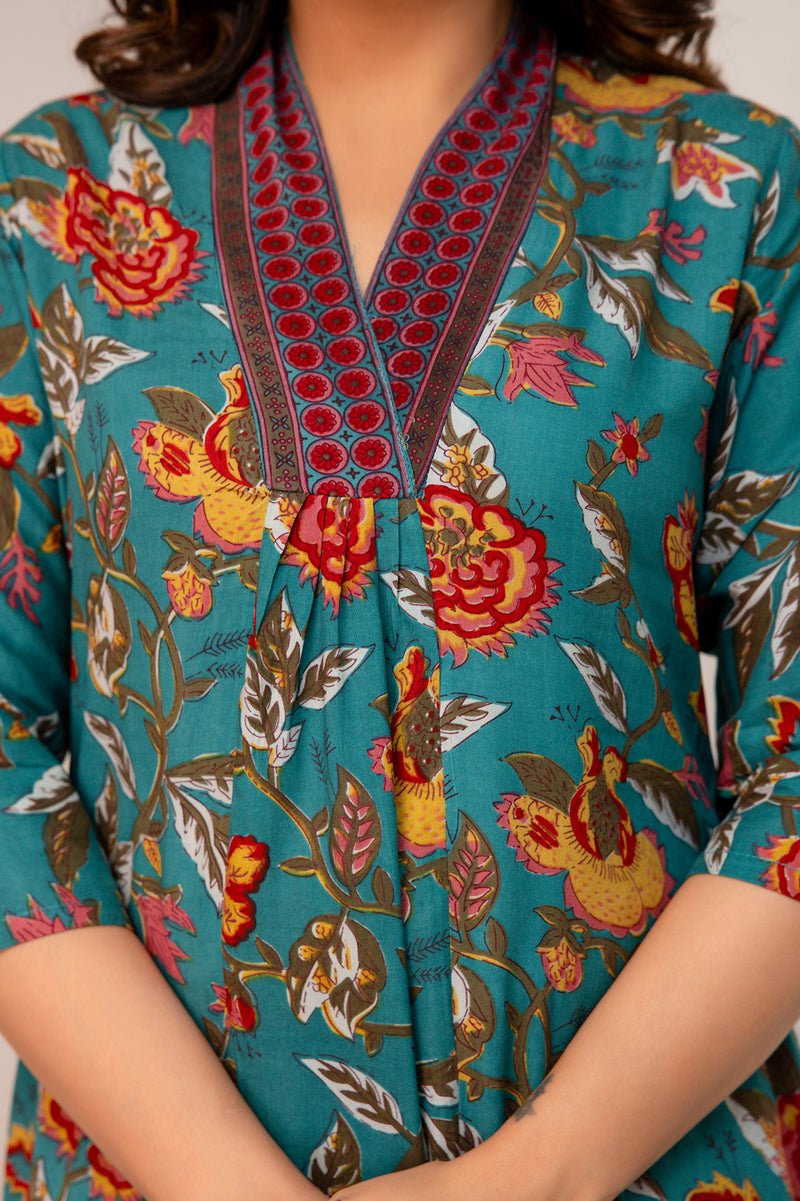 Women's Rayon Blend Printed Kurta With Palazzo & Dupatta