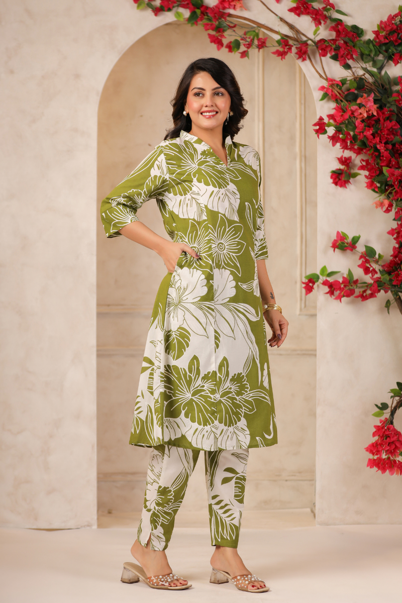Women's Floral Printed Straight Co-ord Set