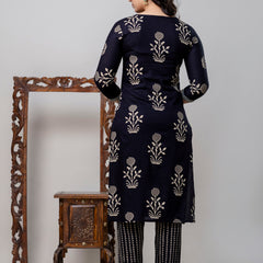 Women Printed Straight Kurta and Pant set with Dupatta
