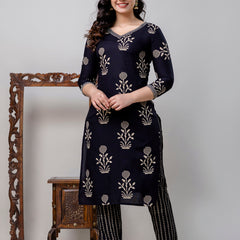 Women Printed Straight Kurta and Pant set with Dupatta