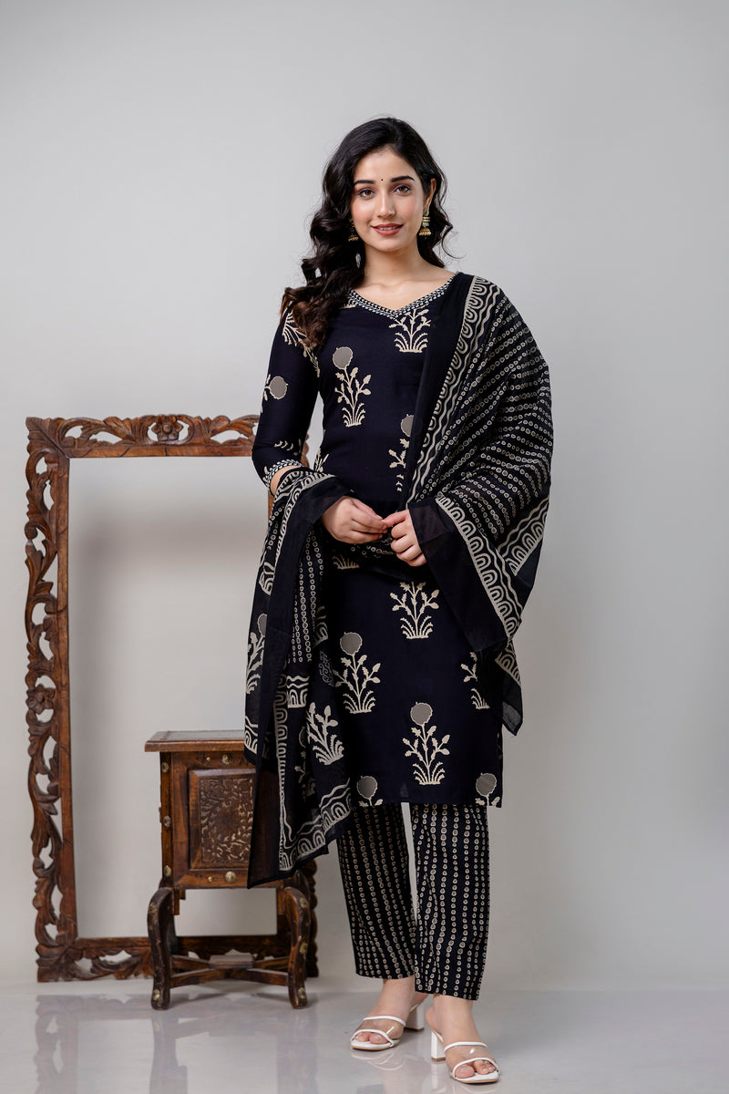 Women Printed Straight Kurta and Pant set with Dupatta