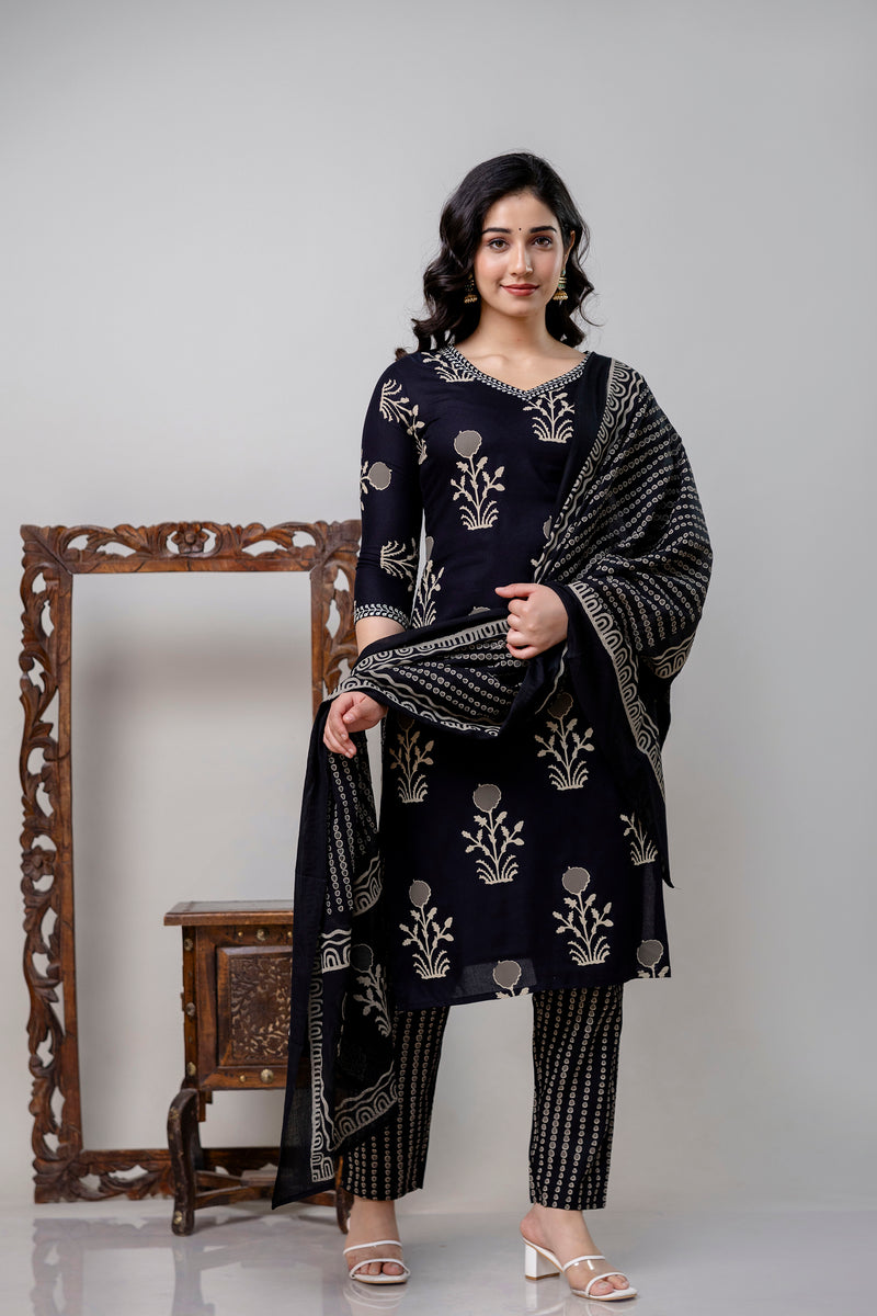Women Printed Straight Kurta and Pant set with Dupatta