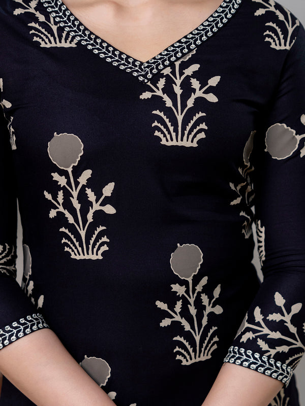 Women Printed Straight Kurta and Pant set with Dupatta