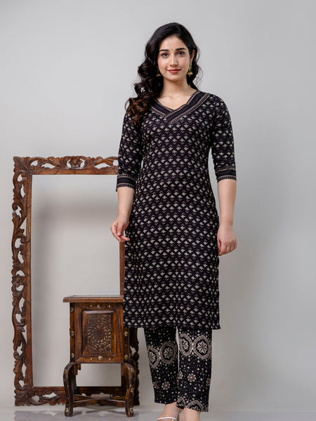 Women Printed A-Line Kurta With Pants & Dupatta