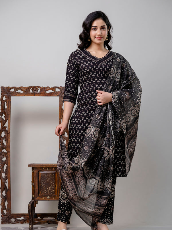 Women Printed A-Line Kurta With Pants & Dupatta