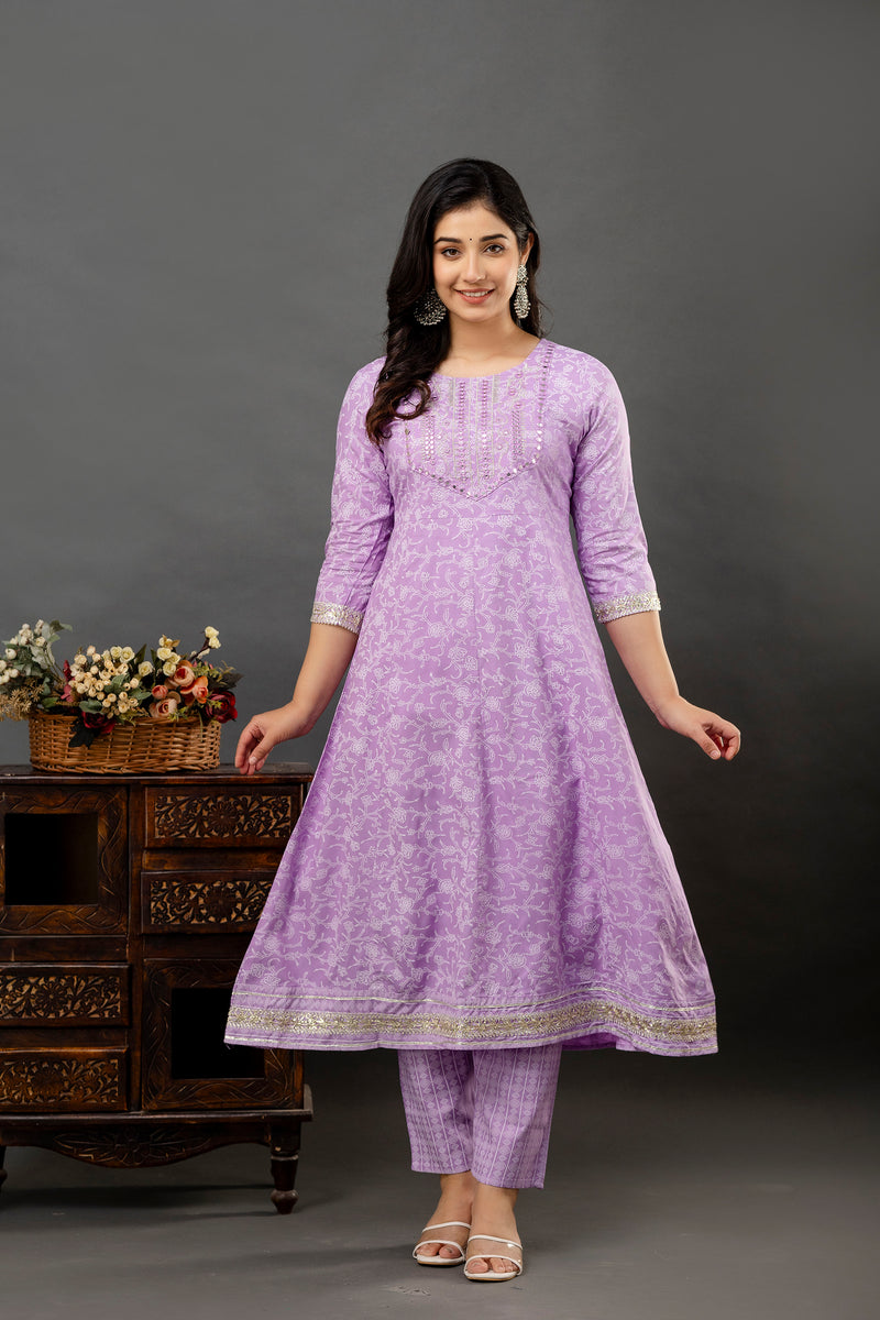 Women Printed Anarkali kurta and pant set with Dupatta