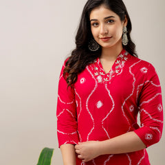 Women Embroidered Rayon Kurta & Pant Set