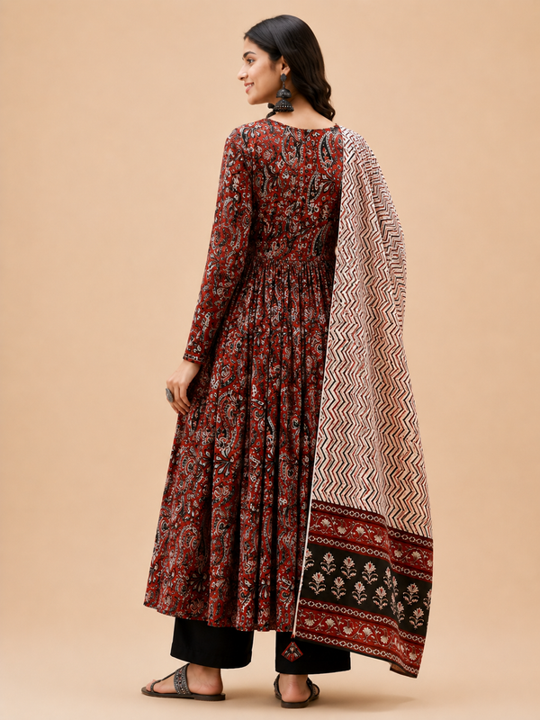 Women Printed Anarkali Kurta, Pant & Dupatta Set (Red)