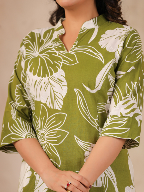 Women's Floral Printed Straight Co-ord Set