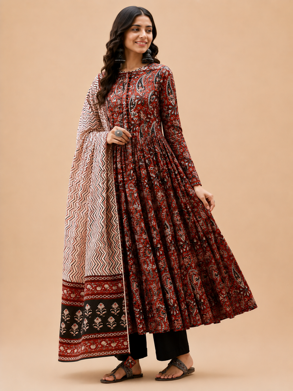 Women Printed Anarkali Kurta, Pant & Dupatta Set (Red)