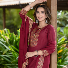 Women Viscose Rayon Kurta Pant Dupatta Set - Maroon