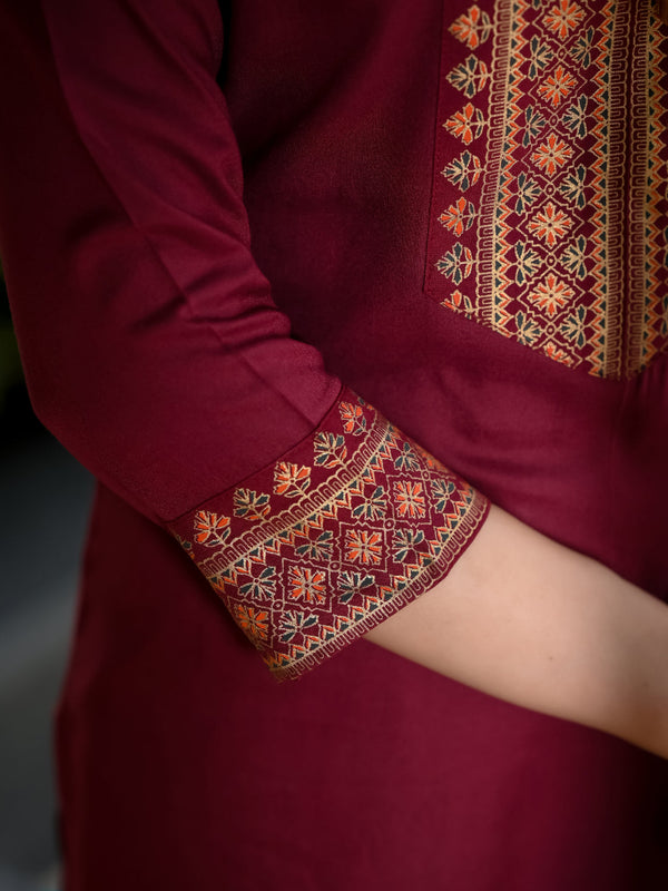 Women Viscose Rayon Kurta Pant Dupatta Set - Maroon
