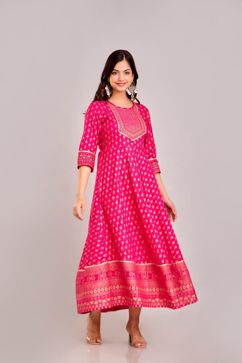 Women Printed  Rayon Anarkali Kurta