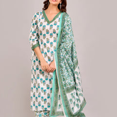 Women Rayon Kurta Pant Dupatta Set