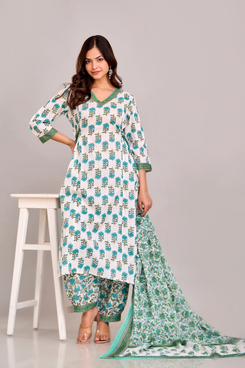 Women Rayon Kurta Pant Dupatta Set