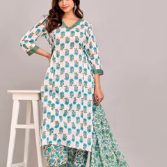Women Rayon Kurta Pant Dupatta Set