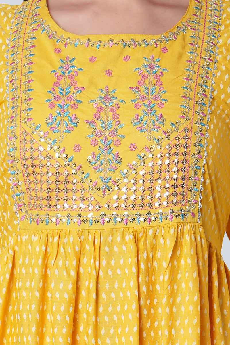 Women Printed Viscose Rayon Flared Kurta