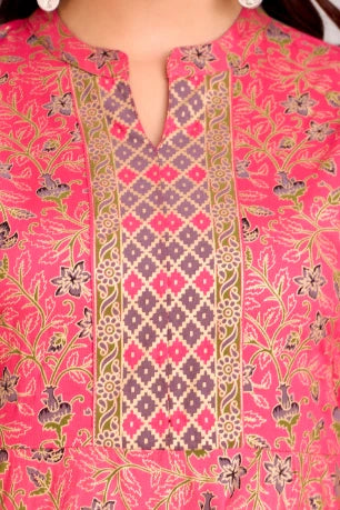 Neck Detail of Peach Printed Gown