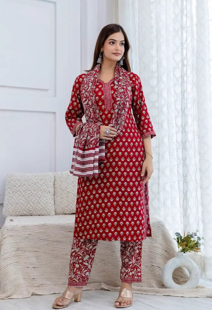 Bairaj Women Red Printed Straight Kurta Set Side View
