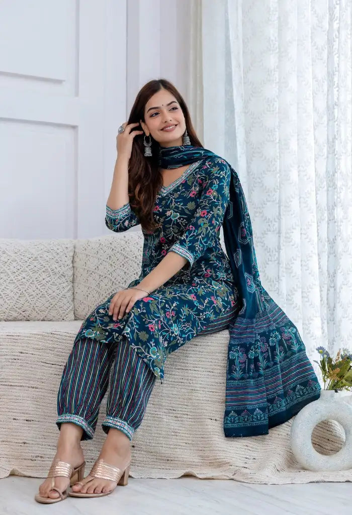 Bairaj Women's Teal Rayon Floral Print Straight Kurta Set With Dupatta Casual View