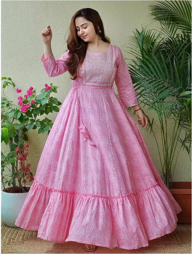 Women’s Cotton Blend Ethnic Motif Printed Anarkali Kurta