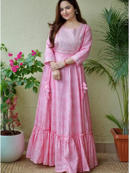 Women’s Cotton Blend Ethnic Motif Printed Anarkali Kurta