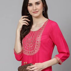 Women’s Pink Embroidered 3/4 Sleeve Ethnic Wear Straight Kurta
