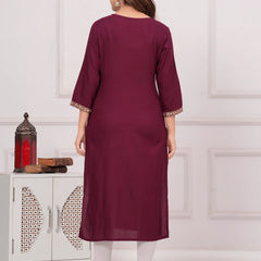 Women’s Embroidered 3/4 Sleeve Ethnic Wear Straight Kurta