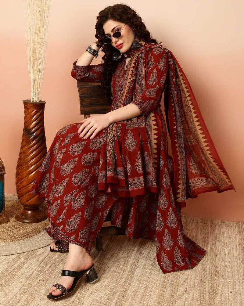 Women Printed Anarkali Kurta, Pant & Dupatta Set (Maroon) Printed Kurta, Palazzo & Dupatta Set