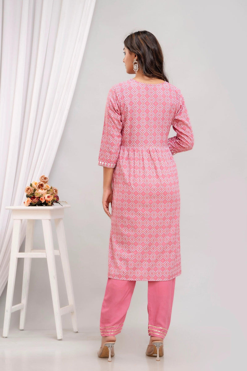 Embroidered Peach Bandhej Women Kurta Pyjama Set With Tie Dye Dupatta