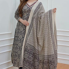 Women’s Printed Kurta Set with Dupatta | Designer Handwork Neck Design