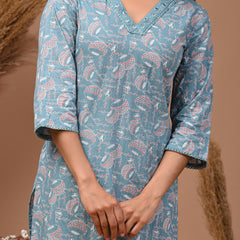 Sky Blue Floral Printed Rayon Straight Kurta with V-Neck & 3/4th Sleeves